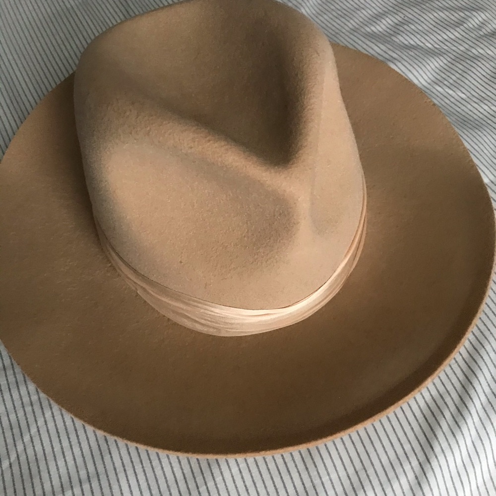 Lack Of Color - Pascal in Honey